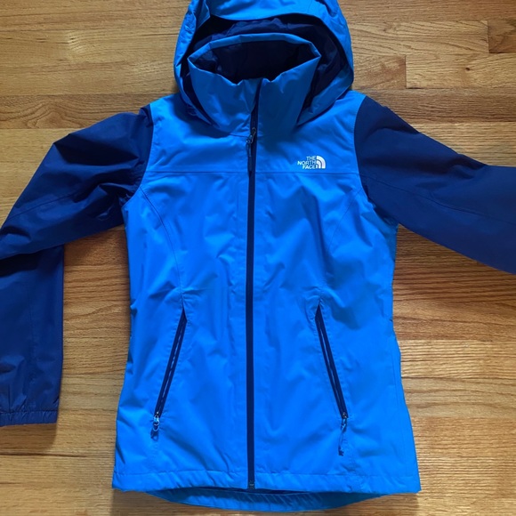 The North Face Rain Jacket - Picture 1 of 3